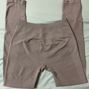 Alphalete Amplify Legging